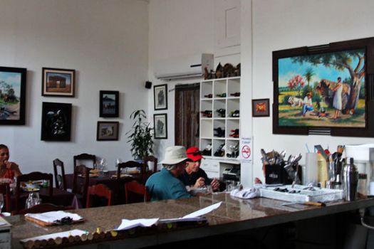 Small image of René Café, Panama City
