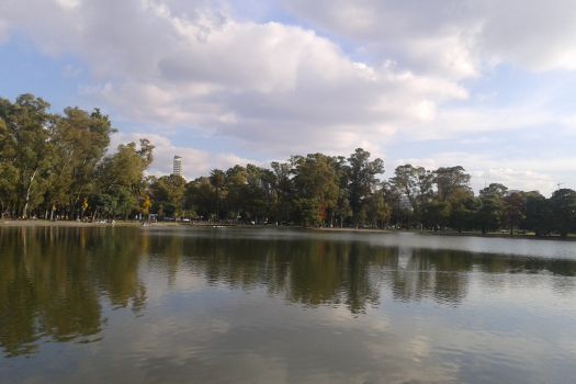 Small image of Tres de Febrero Park (Palermo Woods), Buenos Aires