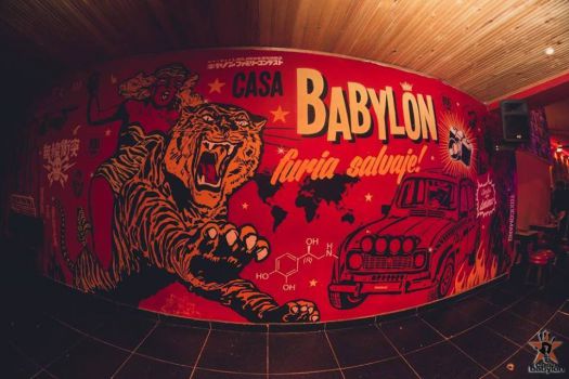 Casa Babylon