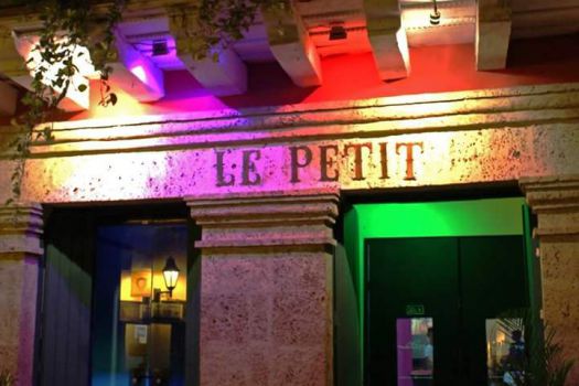 Bar LE Petit