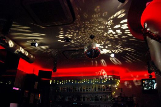 Madrid Lesbian & Gay Nightlife, Bars & Clubs - ellgeeBE