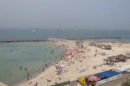 Metzizim Beach