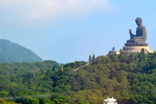 Tian Ta Buddha