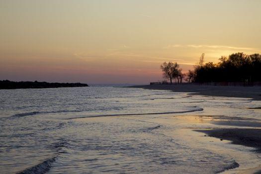 Centre Island Beach