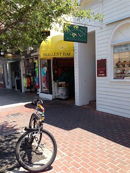 Old Customs House Inn